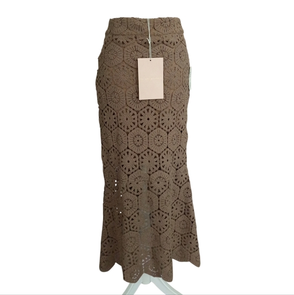 Chic Crochet Maxi Skirt in Brown - Picture 2 of 6